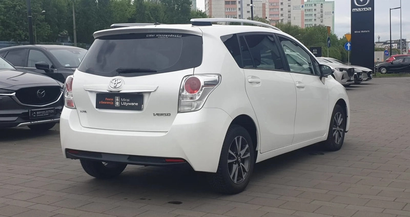 Toyota Verso cena 43900 przebieg: 212372, rok produkcji 2013 z Sulechów małe 352